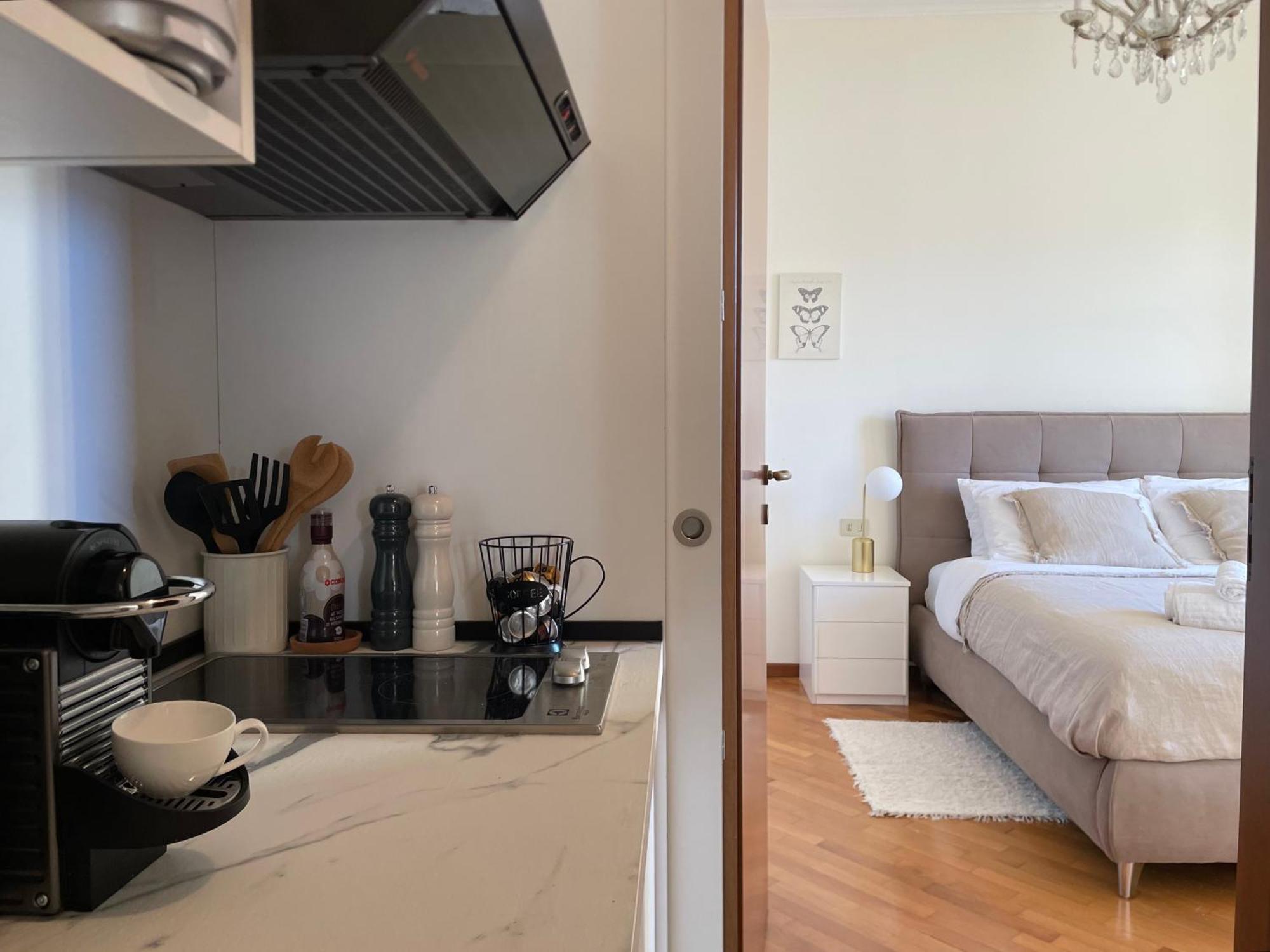 Residenza Victoria Apartment Менаджо Екстериор снимка