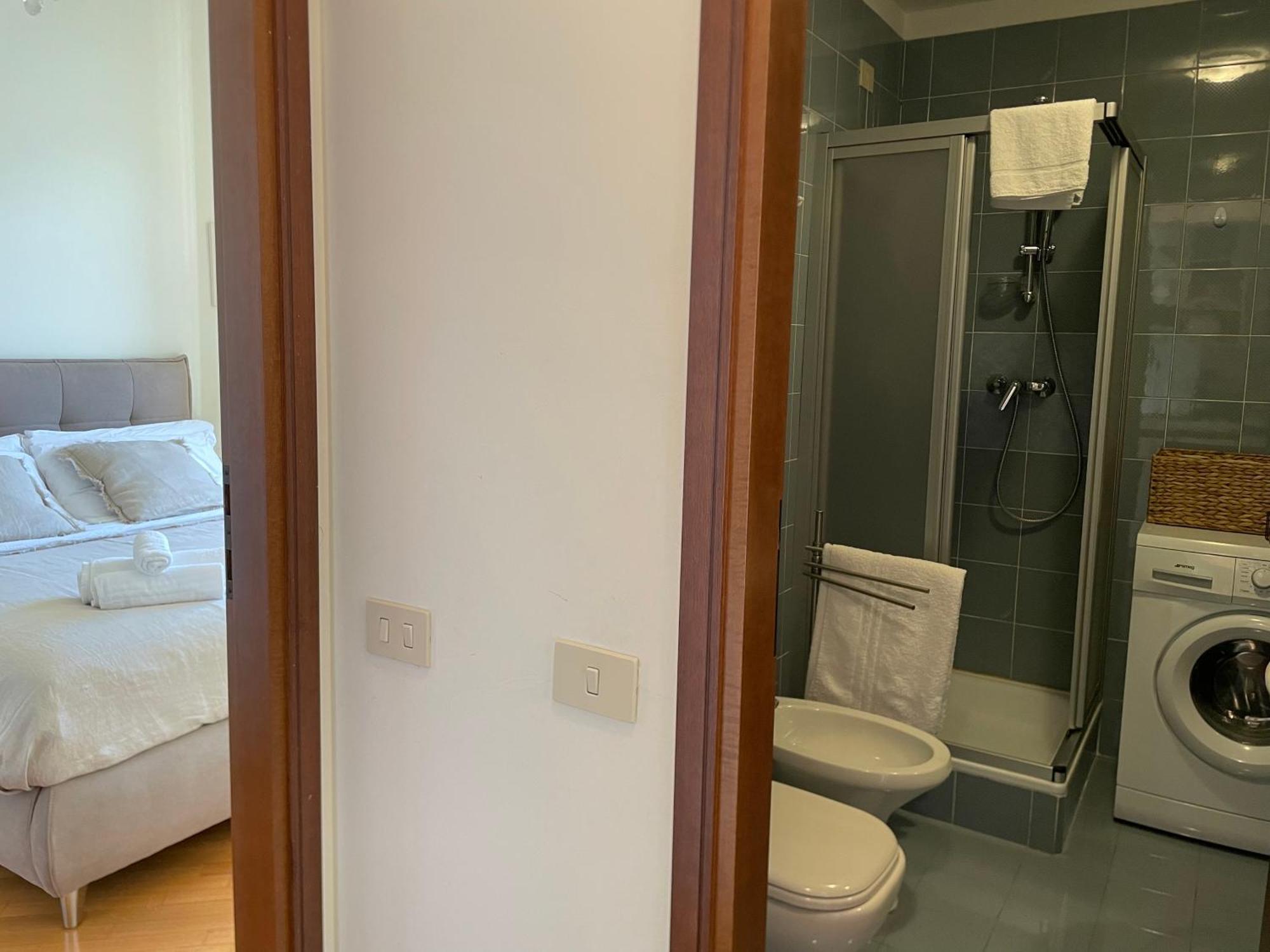 Residenza Victoria Apartment Менаджо Екстериор снимка